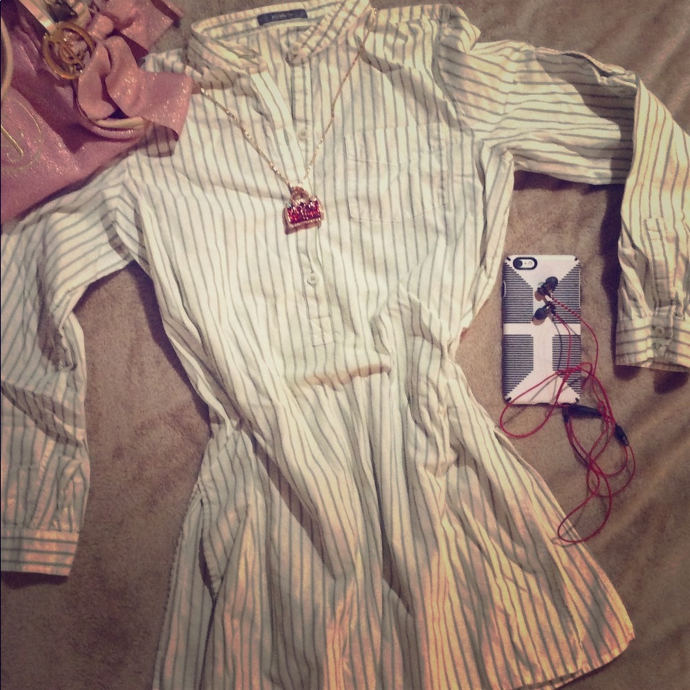 Liz Claiborne Size Medium Mint Stripe L/S Shirt